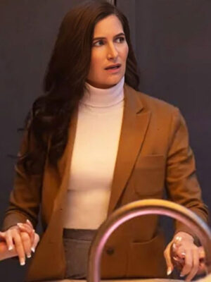 All Along S01 Kathryn Hahn Agatha Brown Blazer