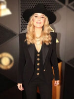 Grammy 2024 Lainey Wilson Black Coat