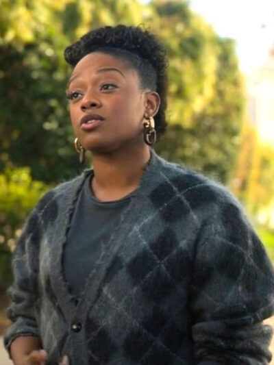 Izzy Letts The Lincoln Lawyer S03 Plaid Cardigan