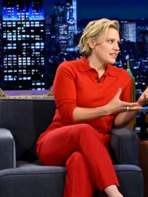 Kate McKinnon The Tonight Show S12 Red Shirt