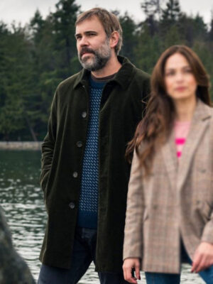 Murder In a Small Town S01 Rossif Sutherland Green Jacket