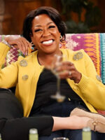 The Neighborhood S07 Tichina Arnold Yellow Cardigan